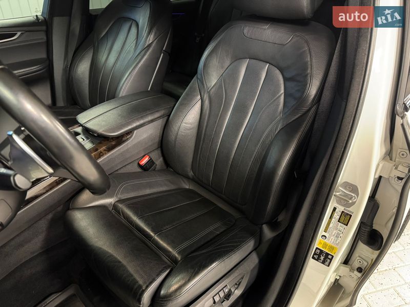 Позашляховик / Кросовер BMW X5 2015 в Києві