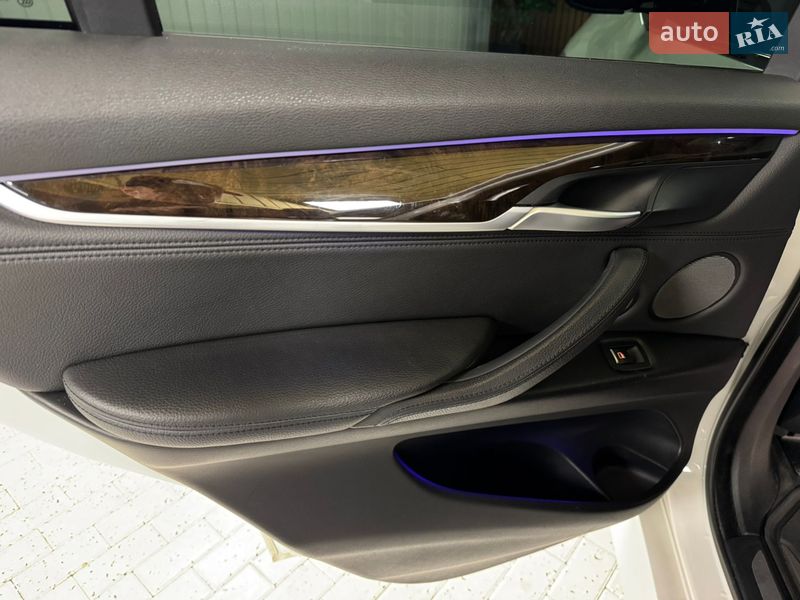 Позашляховик / Кросовер BMW X5 2015 в Києві