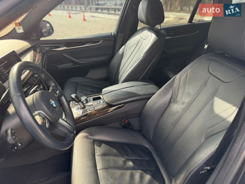 Внедорожник / Кроссовер BMW X5 2016 в Киеве