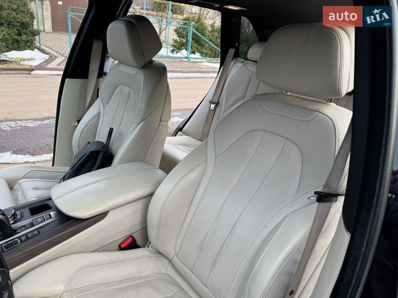 Внедорожник / Кроссовер BMW X5 2015 в Одессе