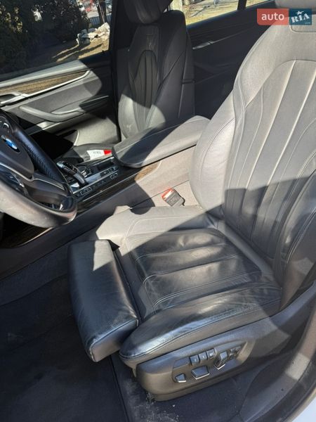 Позашляховик / Кросовер BMW X5 2016 в Чернівцях