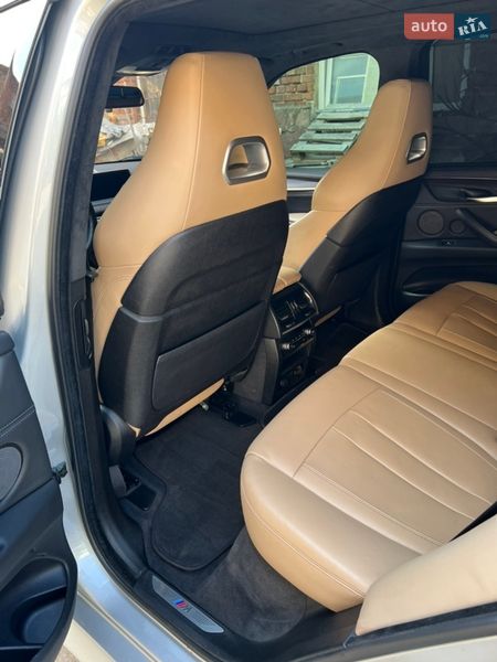 Внедорожник / Кроссовер BMW X5 2016 в Черновцах