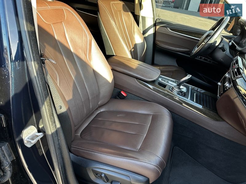 Позашляховик / Кросовер BMW X5 2015 в Львові