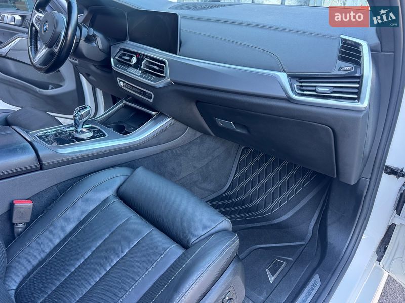 Внедорожник / Кроссовер BMW X5 2020 в Тернополе