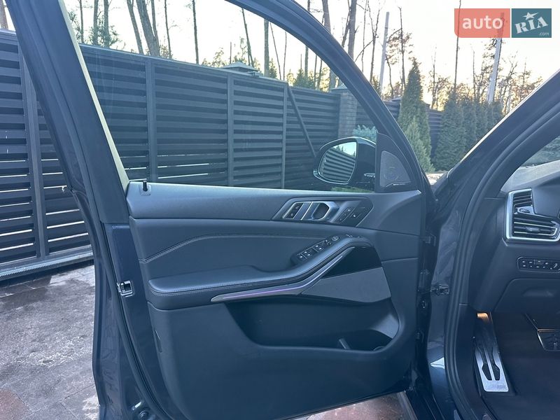 Внедорожник / Кроссовер BMW X5 2019 в Киеве