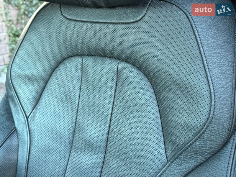 Внедорожник / Кроссовер BMW X5 2016 в Ровно