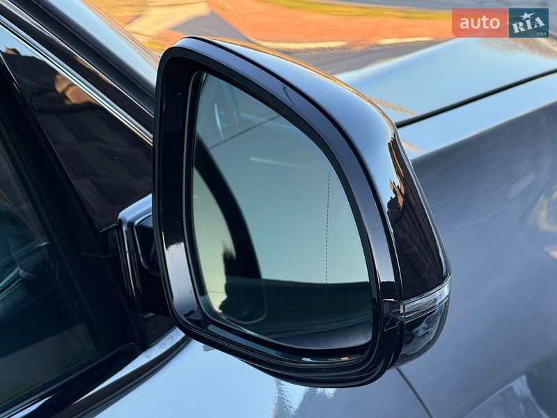 Внедорожник / Кроссовер BMW X5 2016 в Ровно