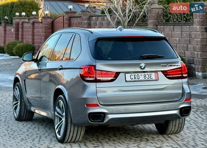 Внедорожник / Кроссовер BMW X5 2016 в Ровно