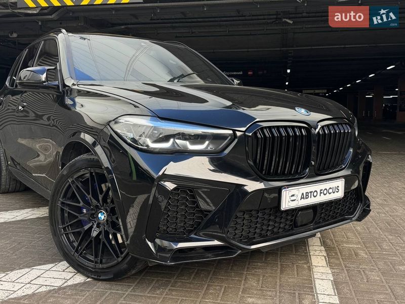 Внедорожник / Кроссовер BMW X5 2022 в Киеве