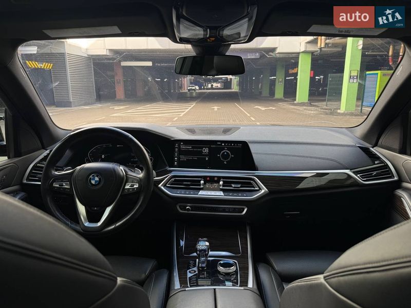 Внедорожник / Кроссовер BMW X5 2022 в Киеве