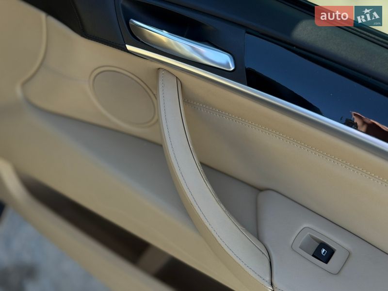 Внедорожник / Кроссовер BMW X5 2012 в Житомире