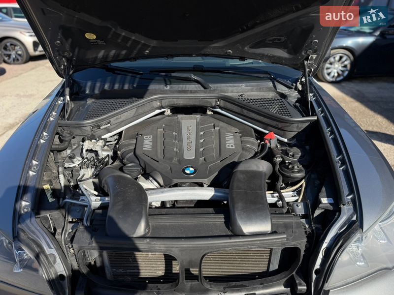 Внедорожник / Кроссовер BMW X5 2012 в Житомире
