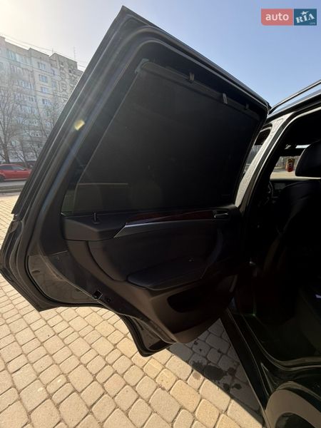 Внедорожник / Кроссовер BMW X5 2010 в Хмельницком