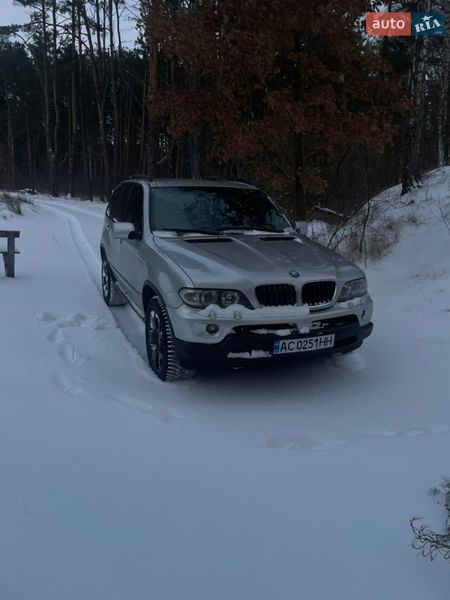 Внедорожник / Кроссовер BMW X5 2004 в Ровно