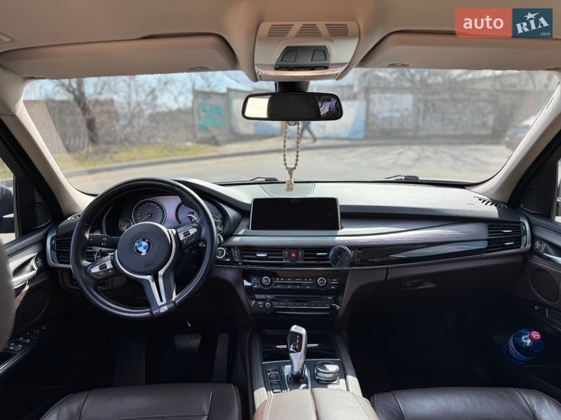 Внедорожник / Кроссовер BMW X5 2016 в Одессе