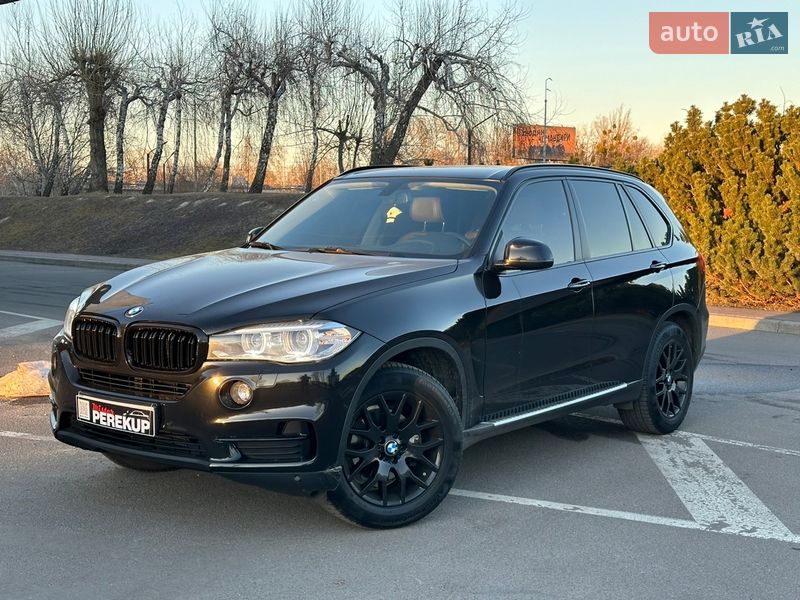 Внедорожник / Кроссовер BMW X5 2016 в Киеве