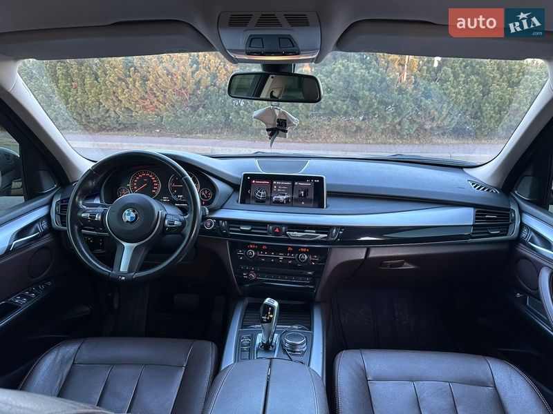 Внедорожник / Кроссовер BMW X5 2016 в Киеве