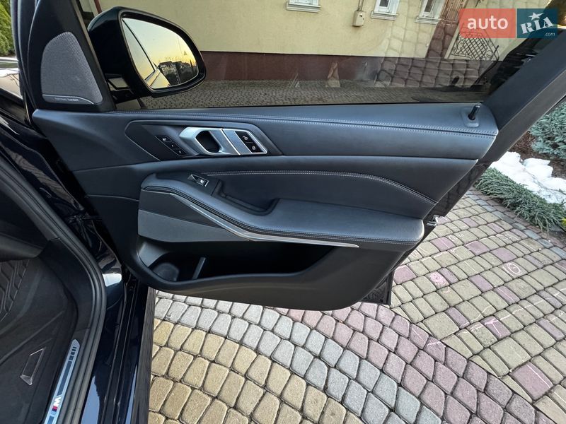 Внедорожник / Кроссовер BMW X5 2021 в Луцке