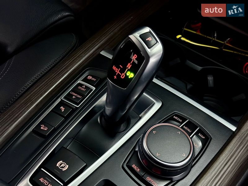 Внедорожник / Кроссовер BMW X5 2017 в Николаеве