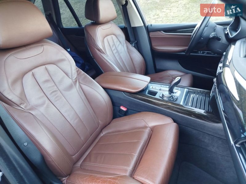 Внедорожник / Кроссовер BMW X5 2013 в Киеве