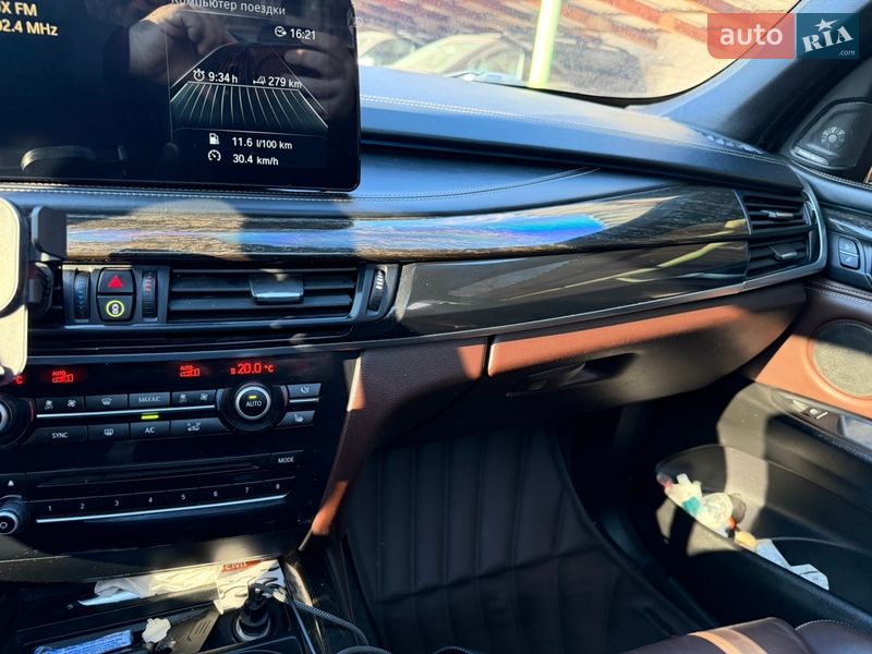 Позашляховик / Кросовер BMW X5 2013 в Чернівцях