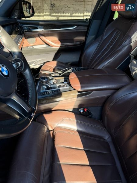 Позашляховик / Кросовер BMW X5 2013 в Чернівцях