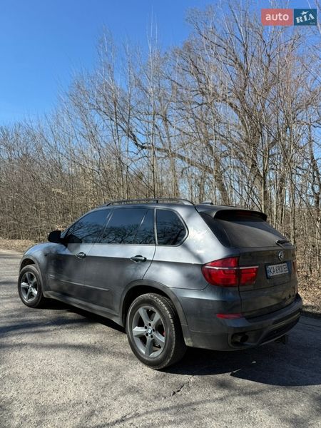 Внедорожник / Кроссовер BMW X5 2010 в Гайсине