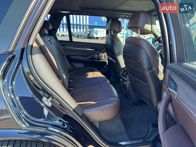 Позашляховик / Кросовер BMW X5 2016 в Рівному