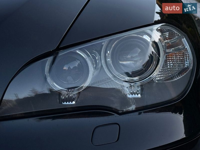 Внедорожник / Кроссовер BMW X5 2012 в Ровно