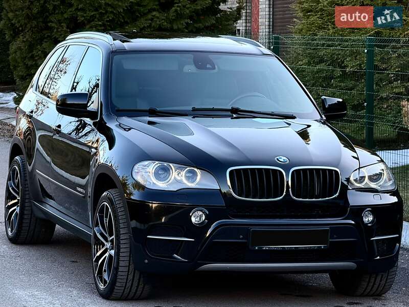 Внедорожник / Кроссовер BMW X5 2012 в Ровно