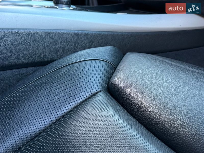 Внедорожник / Кроссовер BMW X5 2012 в Ровно