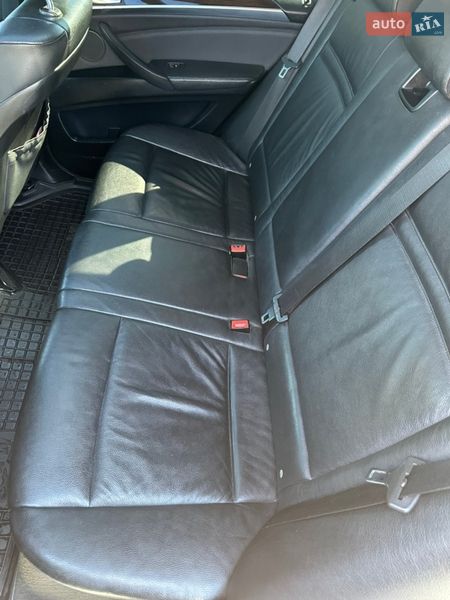 Внедорожник / Кроссовер BMW X5 2011 в Яремче