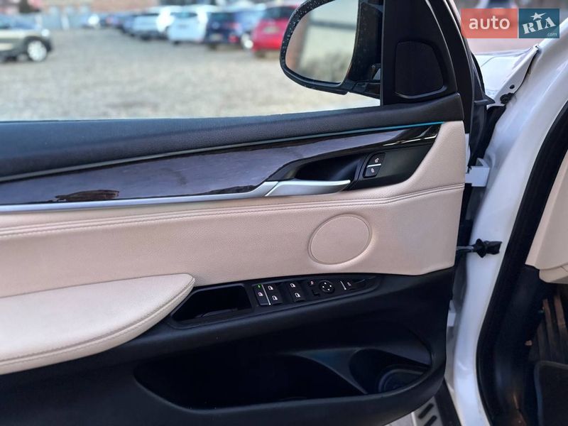 Внедорожник / Кроссовер BMW X5 2017 в Коломые