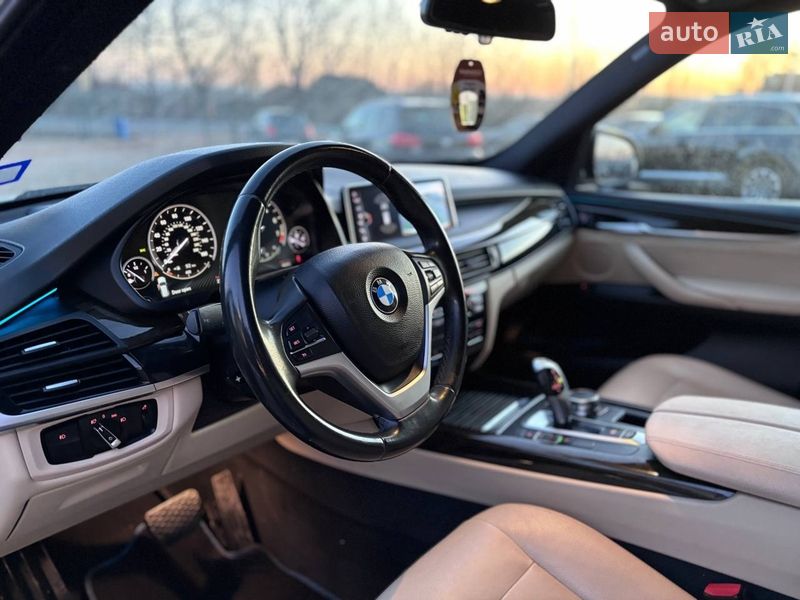 Внедорожник / Кроссовер BMW X5 2017 в Коломые