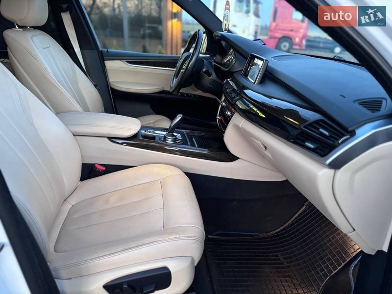 Внедорожник / Кроссовер BMW X5 2017 в Коломые