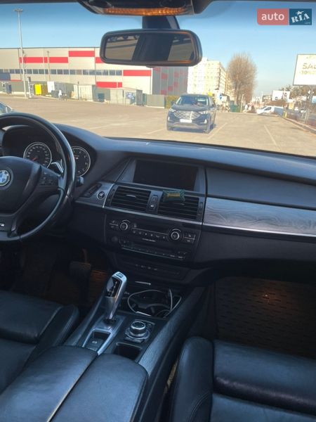 Позашляховик / Кросовер BMW X5 2012 в Києві
