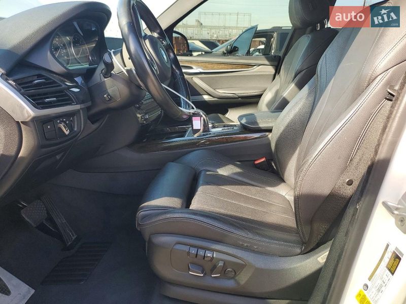 Внедорожник / Кроссовер BMW X5 2017 в Киеве