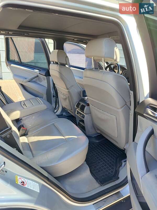 Внедорожник / Кроссовер BMW X5 2007 в Черноморске