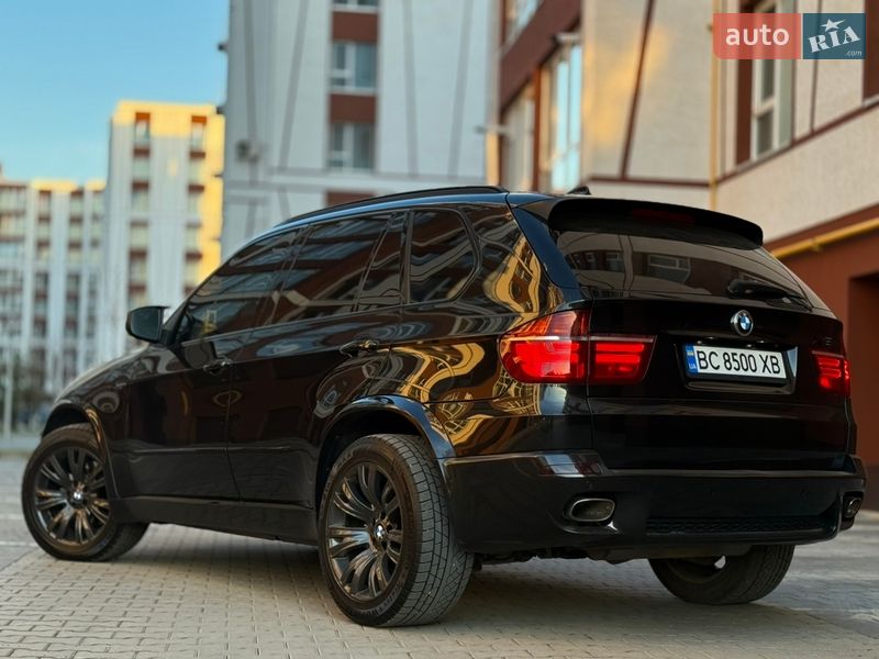Внедорожник / Кроссовер BMW X5 2011 в Ивано-Франковске