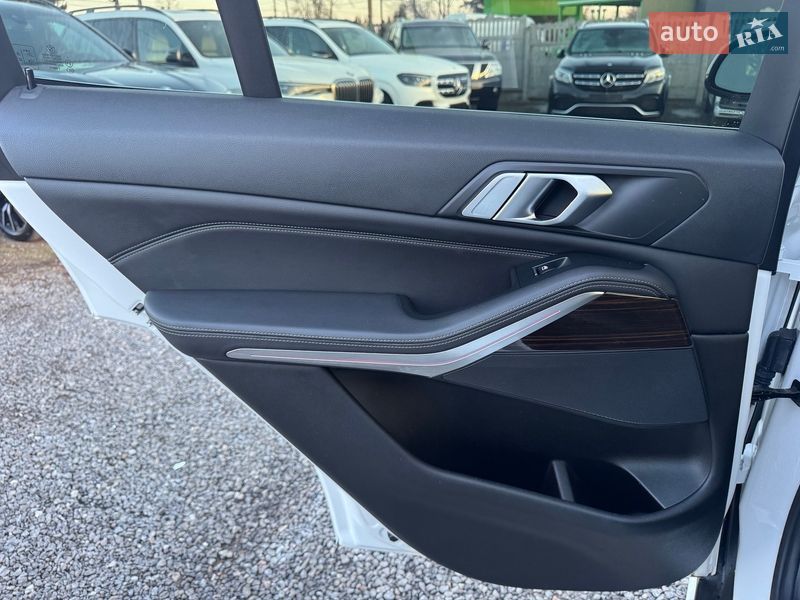 Внедорожник / Кроссовер BMW X5 2019 в Тернополе