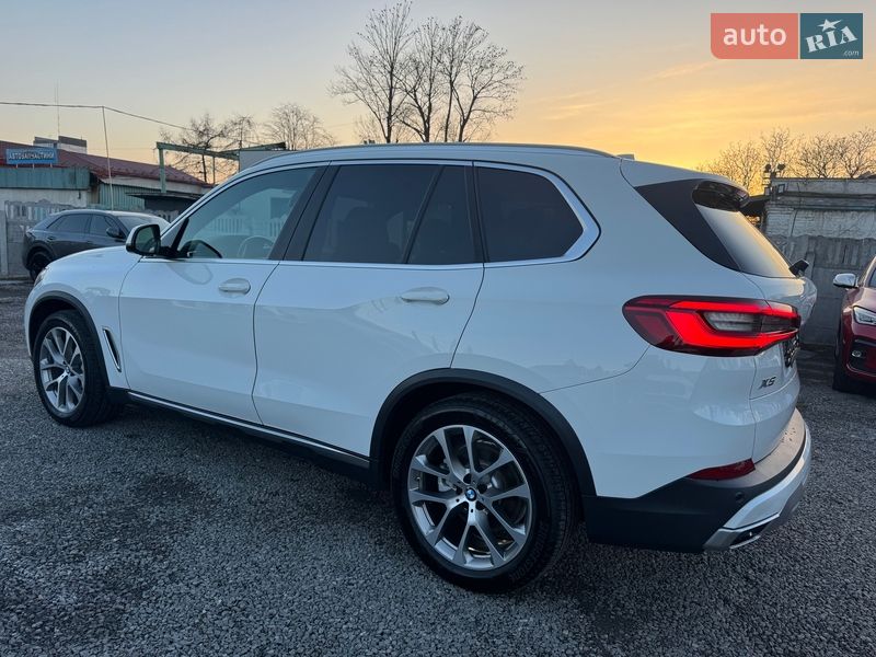 Внедорожник / Кроссовер BMW X5 2019 в Тернополе
