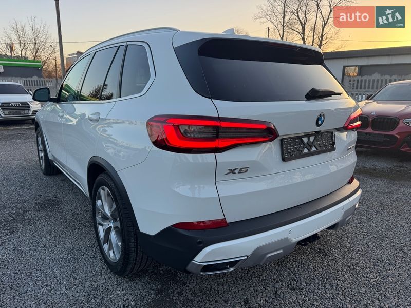 Внедорожник / Кроссовер BMW X5 2019 в Тернополе