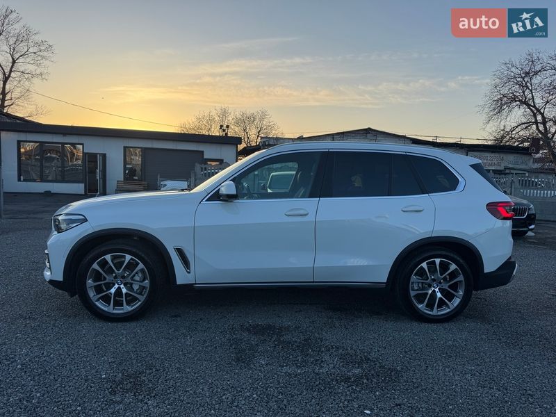 Внедорожник / Кроссовер BMW X5 2019 в Тернополе