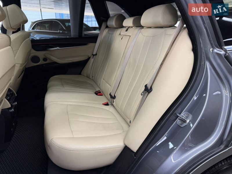 Внедорожник / Кроссовер BMW X5 2017 в Одессе