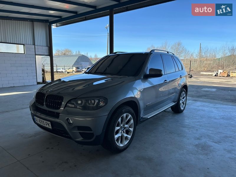 Внедорожник / Кроссовер BMW X5 2010 в Борисполе