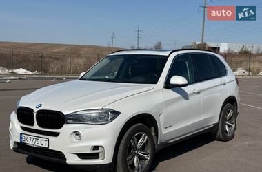 Позашляховик / Кросовер BMW X5 2015 в Рівному