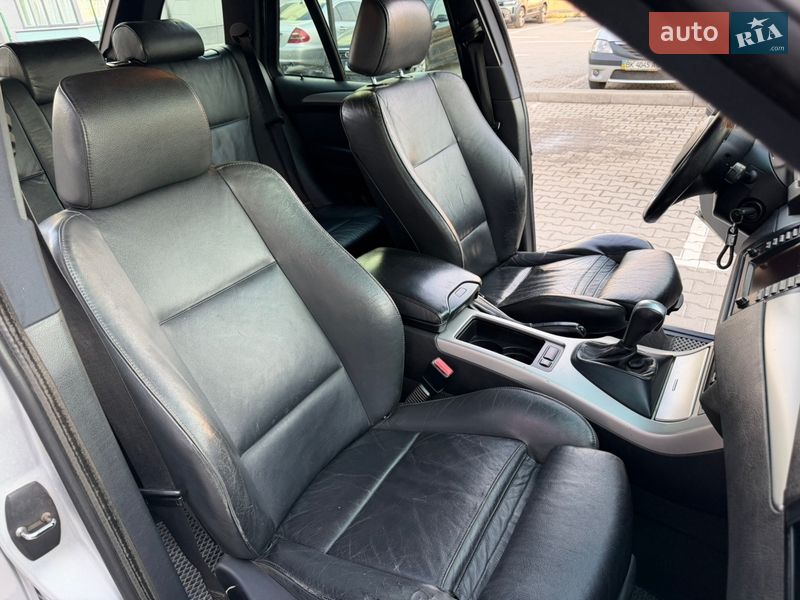 Внедорожник / Кроссовер BMW X5 2002 в Ровно