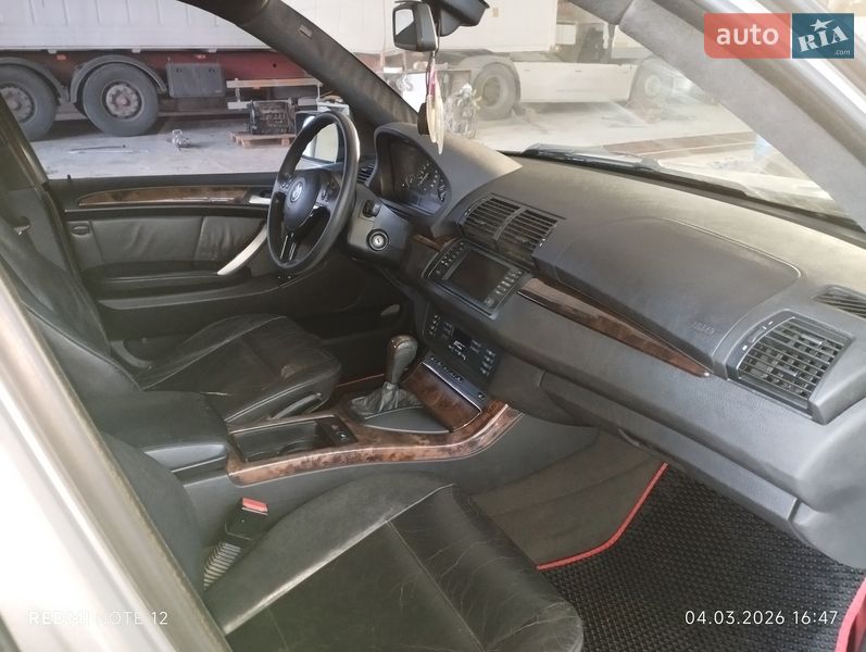 Внедорожник / Кроссовер BMW X5 2002 в Одессе