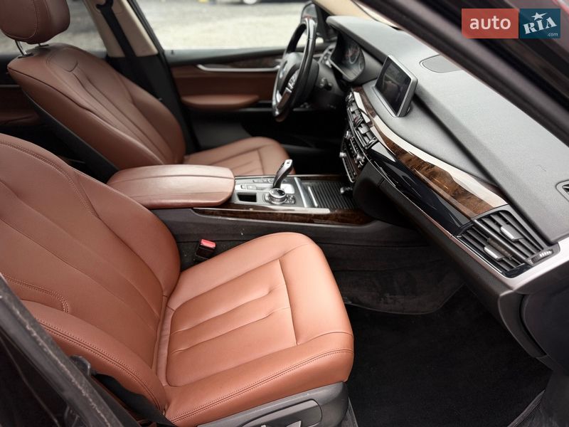 Внедорожник / Кроссовер BMW X5 2014 в Львове