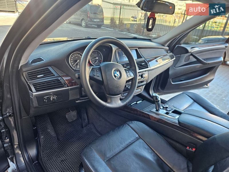 Внедорожник / Кроссовер BMW X5 2011 в Виннице